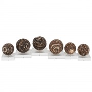 Spheres - Bronze, lost wax casting  - ø 5,5 in and ø 5 in - 2007