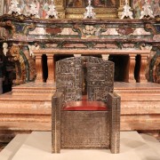 Bishop's chair - Bronze, lost wax casting - 31,5x44x29,6 in - Cathedral of Santa Maria Assunta,  Cremona 2022